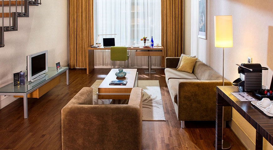 BH Conference & Airport Hotel